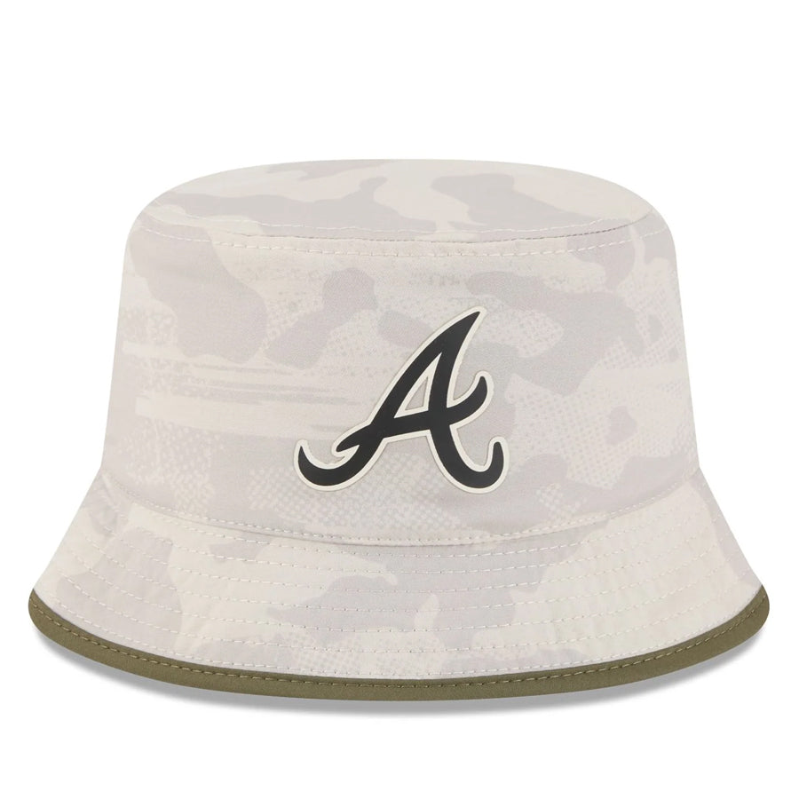 ATLANTA BRAVES 2025 MLB ARMED FORCES BUCKET HAT - STONE