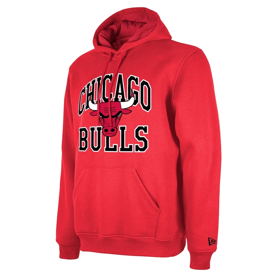 CHICAGO BULLS MEN'S TIP OFF PULLOVER HOODED SWEATSHIRT