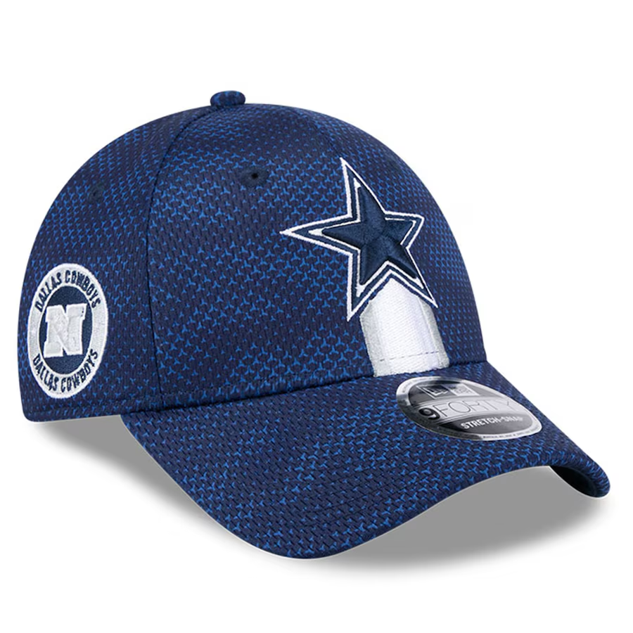 DALLAS COWBOYS 2024 NFL SIDELINE 9FORTY STRETCH SNAP ADJUSTABLE HAT JR S SPORTS