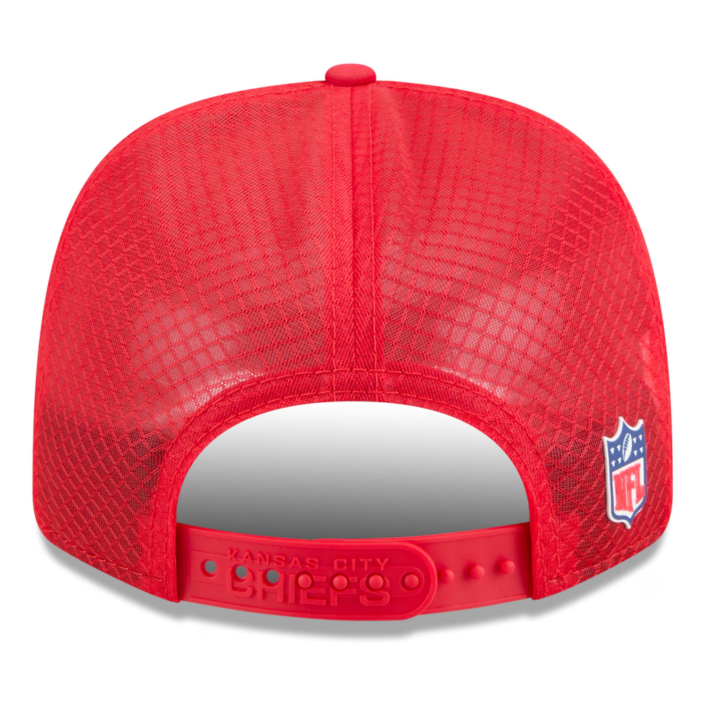 KANSAS CITY CHIEFS 2025 NFL SIDELINE 9SEVENTY STRETCH-SNAP ADJUSTABLE HAT - RED