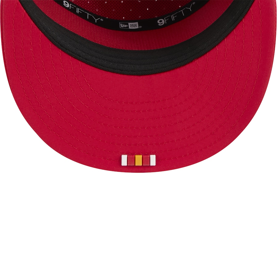 KANSAS CITY CHIEFS YOUTH 2025 NFL SIDELINE 9FIFTY SPLIT SNAPBACK HAT - RED