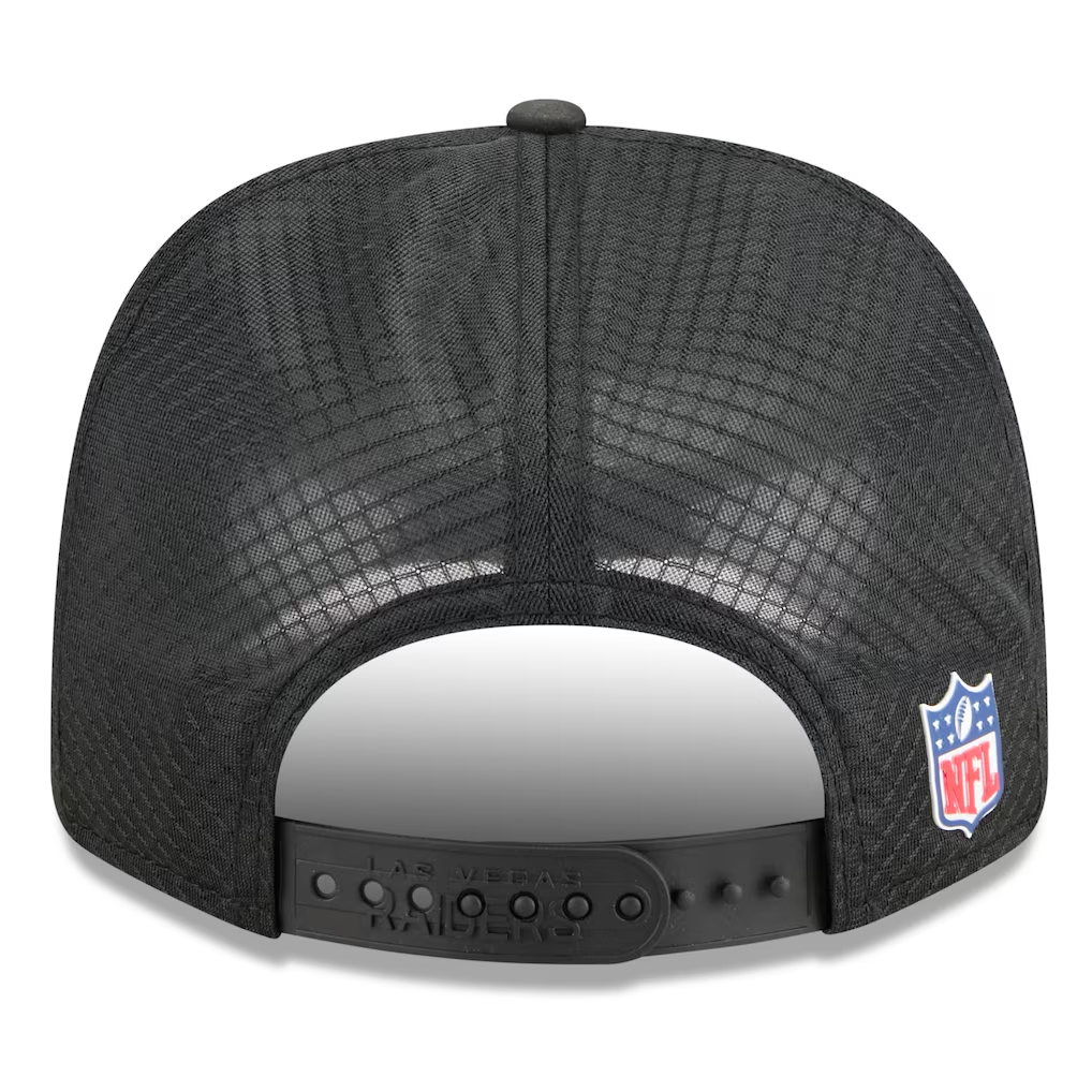 LAS VEGAS RAIDERS 2025 NFL SIDELINE 9SEVENTY STRETCH-SNAP ADJUSTABLE HAT - BLACK