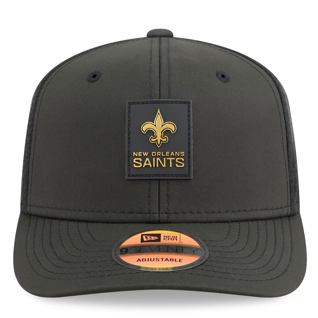 NEW ORLEANS SAINTS 2025 NFL SIDELINE 9SEVENTY STRETCH-SNAP ADJUSTABLE HAT - BLACK