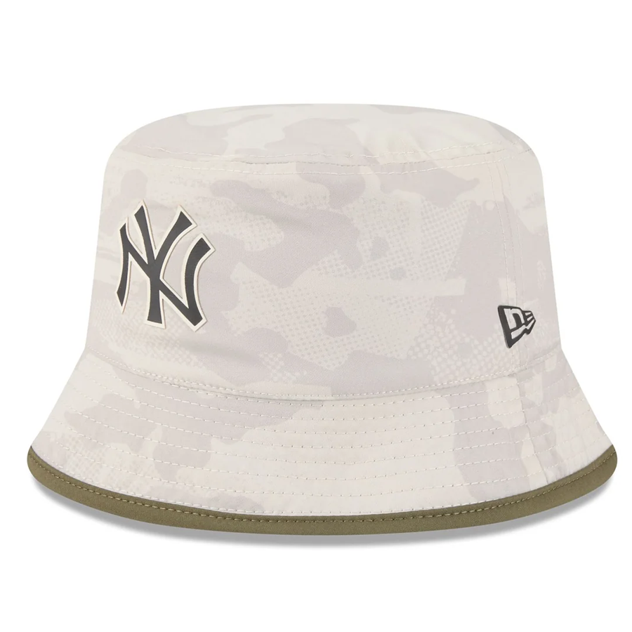 NEW YORK YANKEES 2025 MLB ARMED FORCES BUCKET HAT - STONE