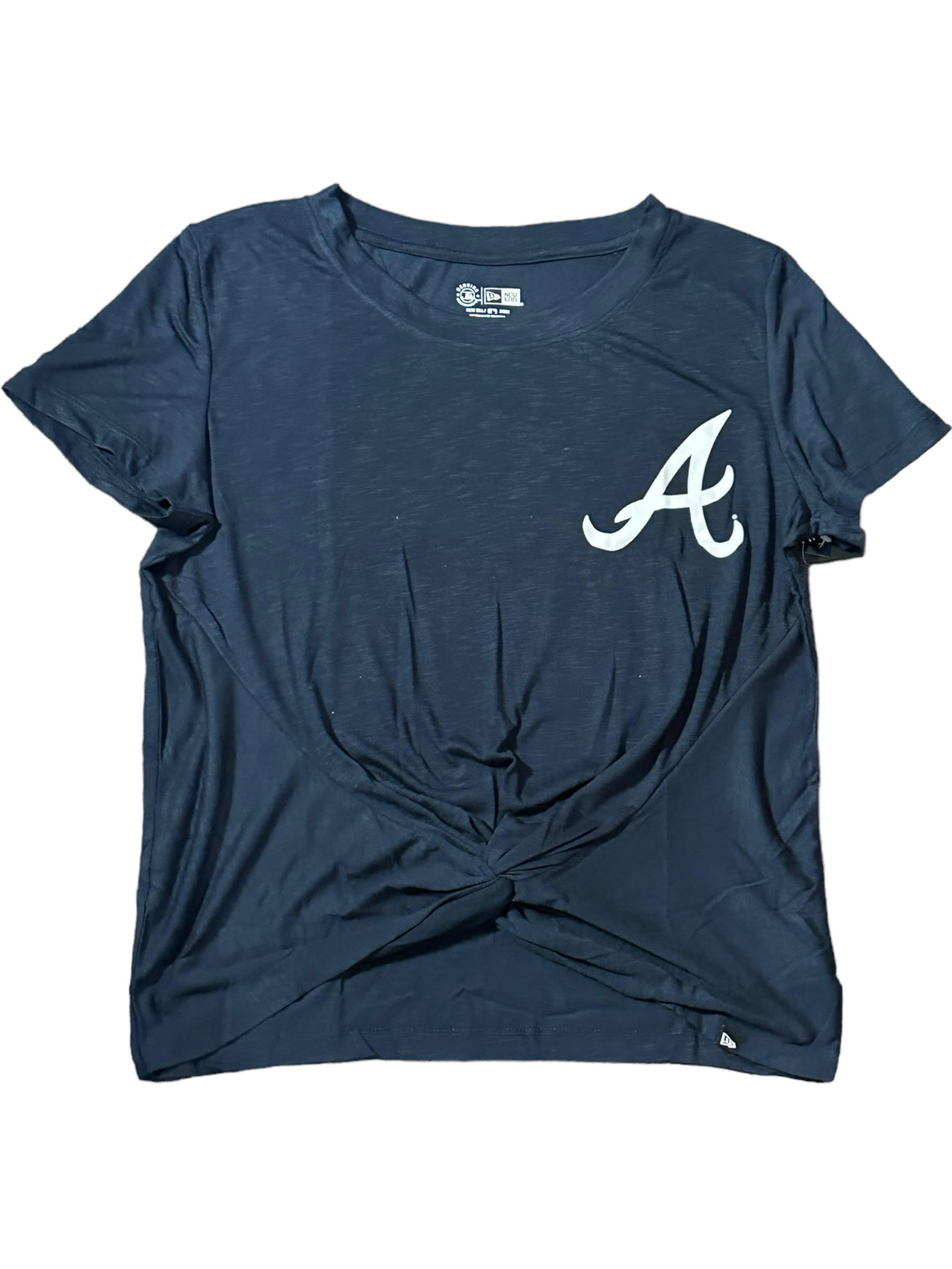 ATLANTA BRAVES WOMEN'S STAMPED FRONT KNOT T-SHIRT – JR'S SPORTS
