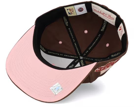 GORRO AJUSTADO CON BACON DE AZÚCAR MARRÓN HWC DE LOS BOSTON CELTICS