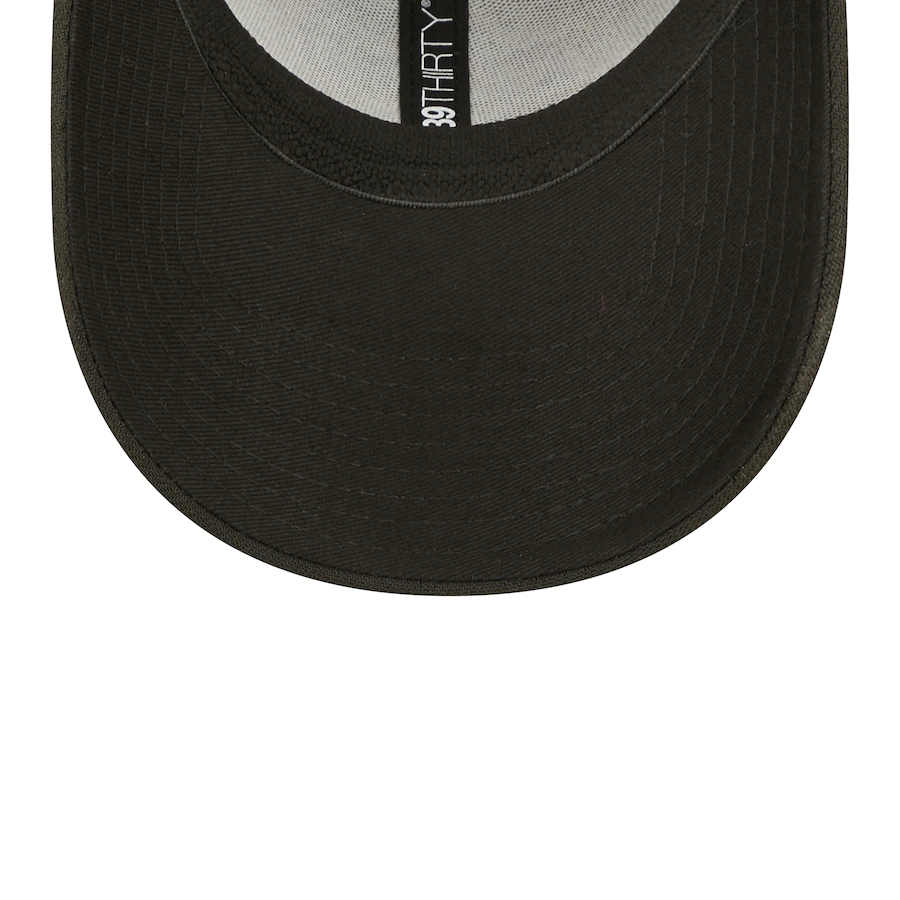 LAS VEGAS RAIDERS 2022 SIDELINE 39THIRTY FLEX FIT HAT - BLACK/ WHITE