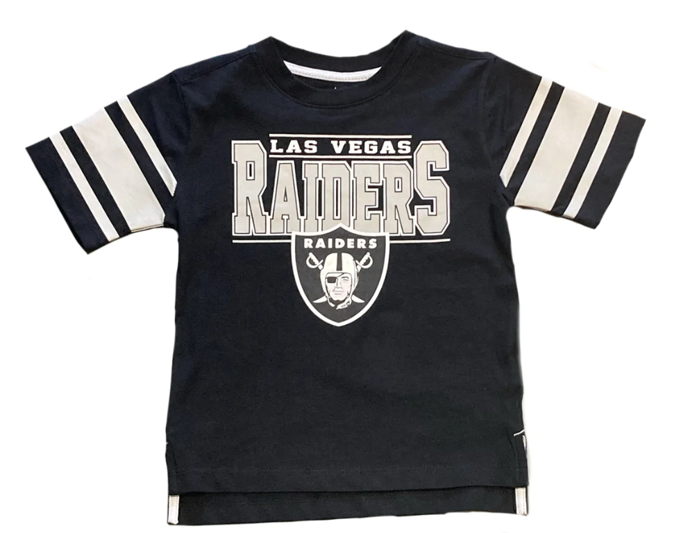 Outerstuff Las Vegas Raiders Kids Huddle Up T-Shirt 22 / M
