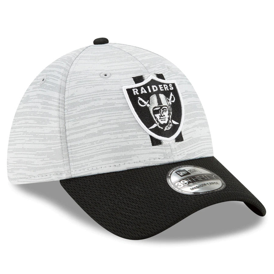 CAMPAMENTO DE ENTRENAMIENTO DE LOS RAIDERS DE LAS VEGAS 39THIRTY