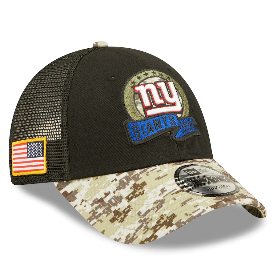 Men's New Era Black/Camo New York Giants 2022 Salute to Service 9FORTY Snapback Trucker Hat