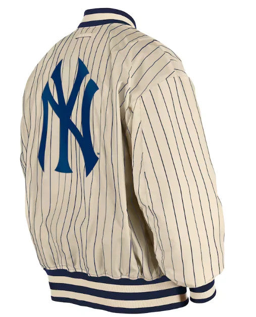 CHAQUETA BOMBER REVERSIBLE DEL EQUIPO ALPHA INDUSTRIES NEW ERA DE LOS YANKEES DE NUEVA YORK