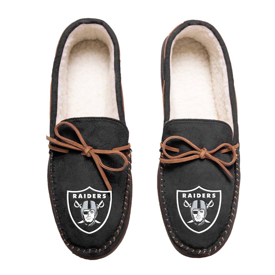LAS VEGAS RAIDERS MOCCASIN SLIPPERS