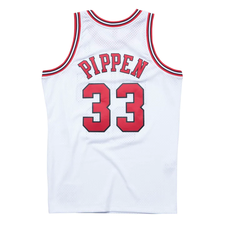 SCOTTIE PIPPEN CHICAGO BULLS MEN'S MITCHELL & NESS SWINGMAN JERSEY - WHITE