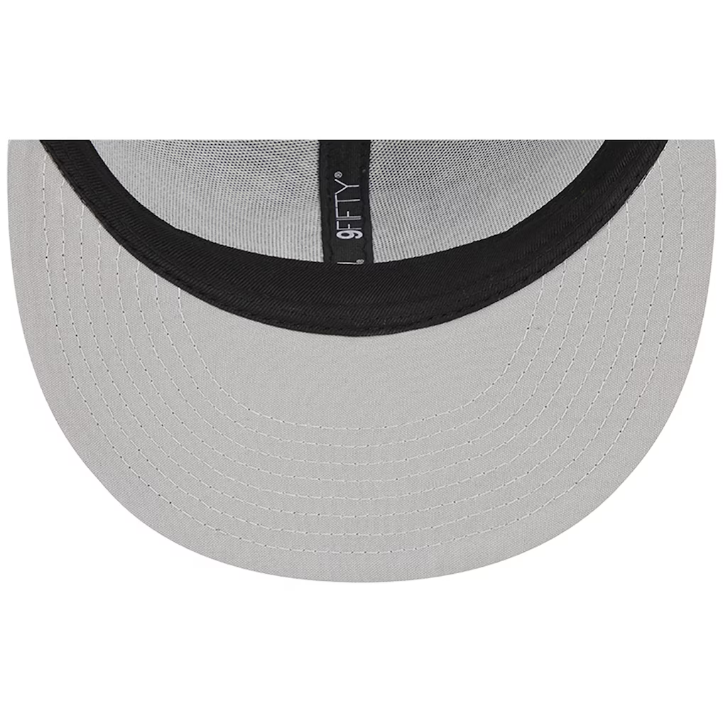 ATHLETICS EVERGREEN TRUCKER 9FIFTY SNAPBACK HAT - BLACK/WHITE