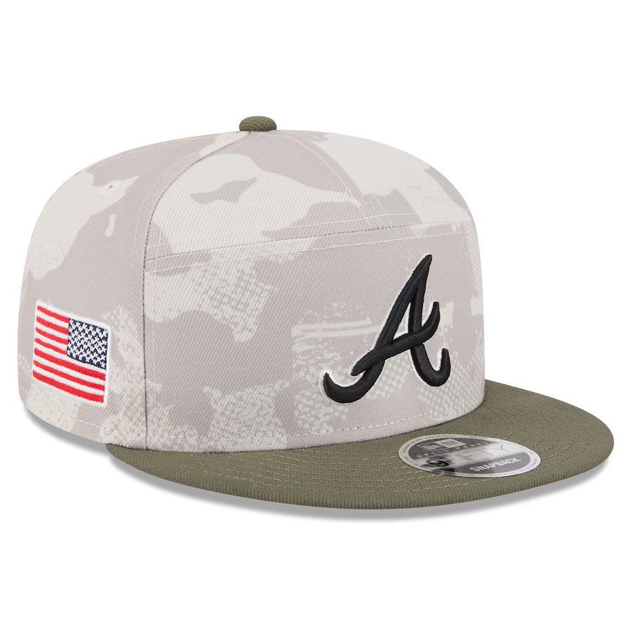 ATLANTA BRAVES 2025 MLB ARMED FORCES 9FIFTY SNAPBACK HAT - STONE/OLIVE