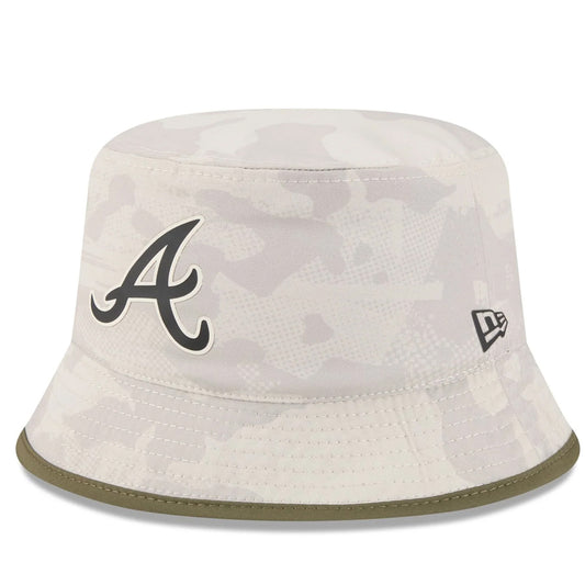 ATLANTA BRAVES 2025 MLB ARMED FORCES BUCKET HAT - STONE