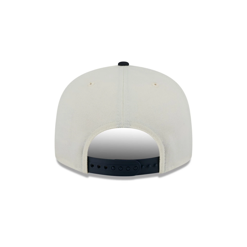 ATLANTA BRAVES ARCHIVE 9FIFTY SNAPBACK HAT - CHROME WHITE
