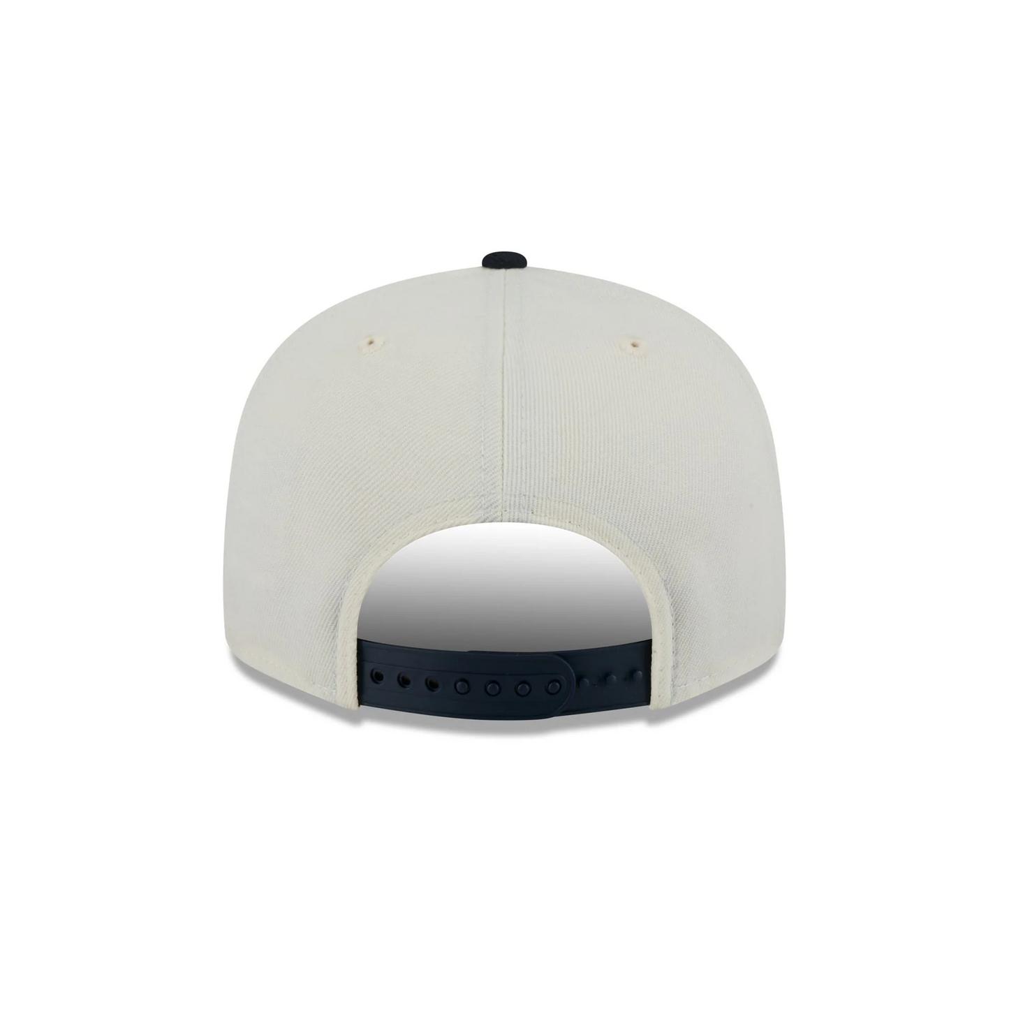 ATLANTA BRAVES ARCHIVE 9FIFTY SNAPBACK HAT - CHROME WHITE