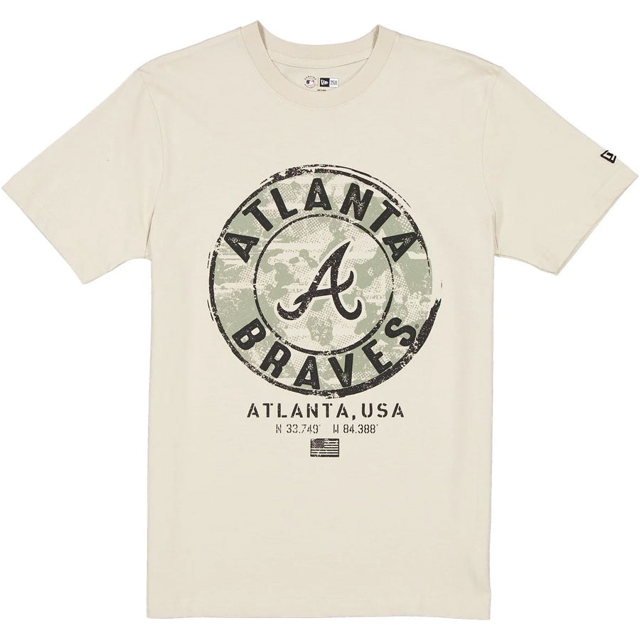ATLANTA BRAVES MEN'S 2025 MLB ARMED FORCES T-SHIRT - STONE