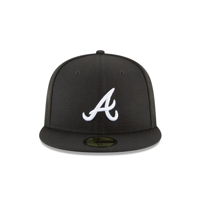 GORRA AJUSTADA 59FIFTY DE LA SERIE MUNDIAL 2021 CON PARCHE LATERAL DE LOS BRAVES DE ATLANTA - NEGRO/BLANCO