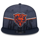 CHICAGO BEARS "BEAR" 2023 CAMPAMENTO DE ENTRENAMIENTO 9FIFTY GORRA SNAPBACK