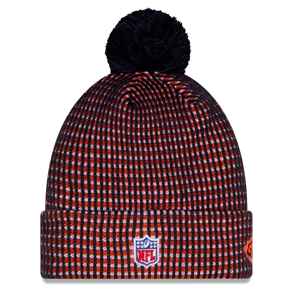 CHICAGO BEARS NEW ERA 2026 RIVALRY SIDELINE COLLECTION CUFFED KNIT - ORANGE