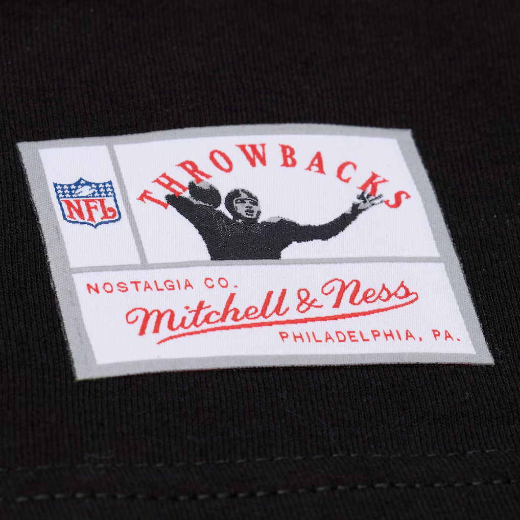 CHICAGO BEARS WALTER PAYTON MEN'S MITCHELL & NESS REAL BIG FACE T-SHIRT - BLACK