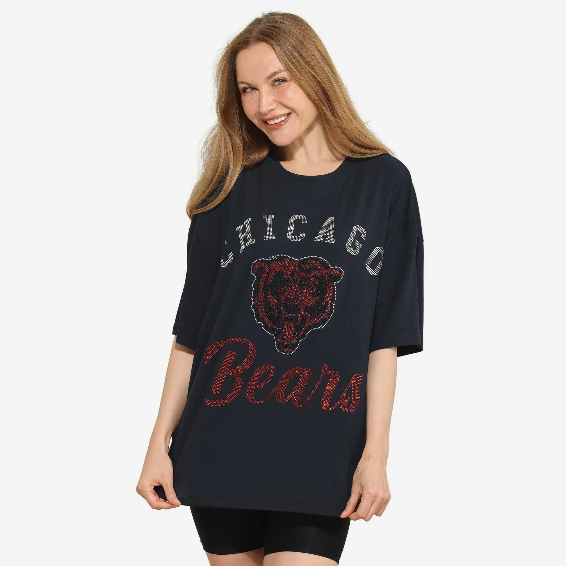 CHICAGO BEARS WOMEN'S FOCO RHINESTONE LOGO OVERSIZED T-SHIRT - NAVY