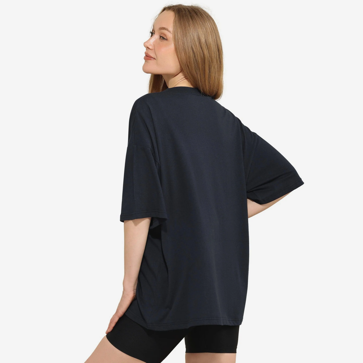 CHICAGO BEARS WOMEN'S FOCO RHINESTONE LOGO OVERSIZED T-SHIRT - NAVY