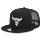 CHICAGO BULLS EVERGREEN TRUCKER 9FIFTY SNAPBACK HAT - BLACK/WHITE