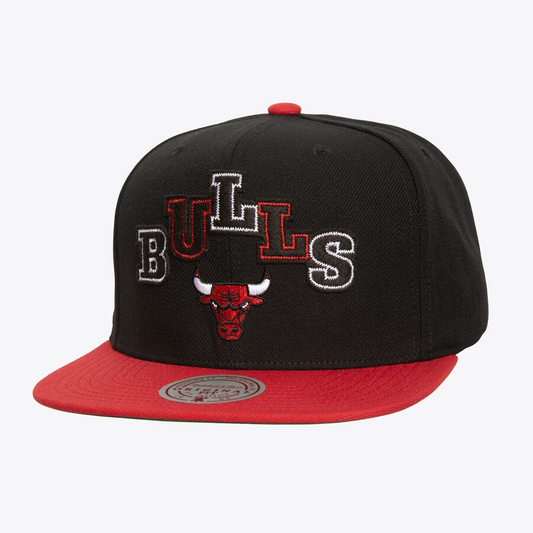 CHICAGO BULLS UPRISE LOGO SNAPBACK HAT