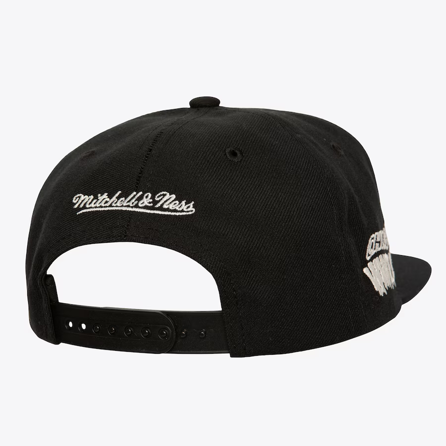 CHICAGO WHITE SOX MITCHELL & NESS JBONES SNAPBACK HAT