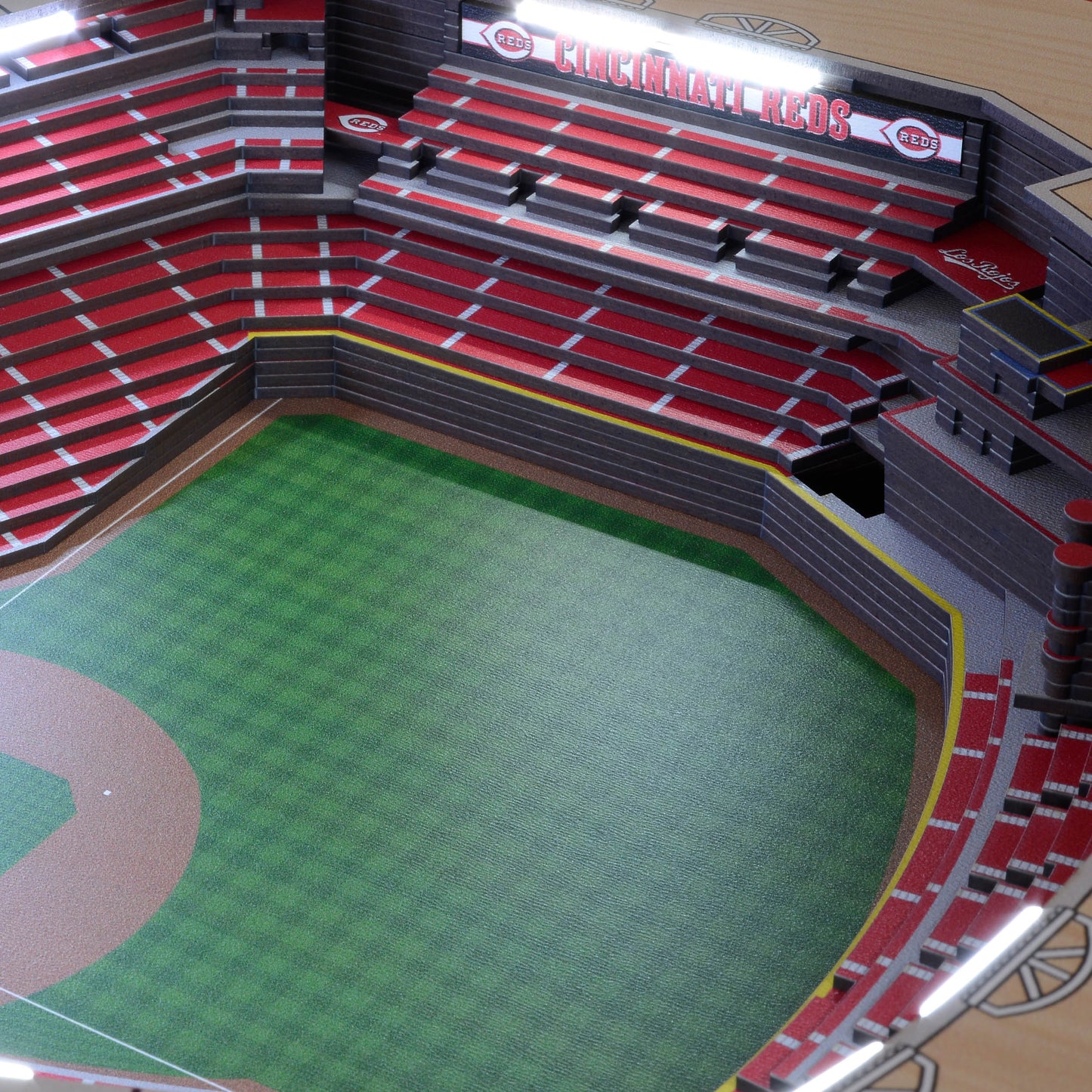 CINCINNATI REDS 25 LAYER 3D STADIUM LIGHTED END TABLE