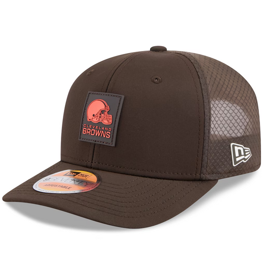 CLEVELAND BROWNS 2025 NFL SIDELINE 9SEVENTY STRETCH-SNAP ADJUSTABLE HAT - BROWN