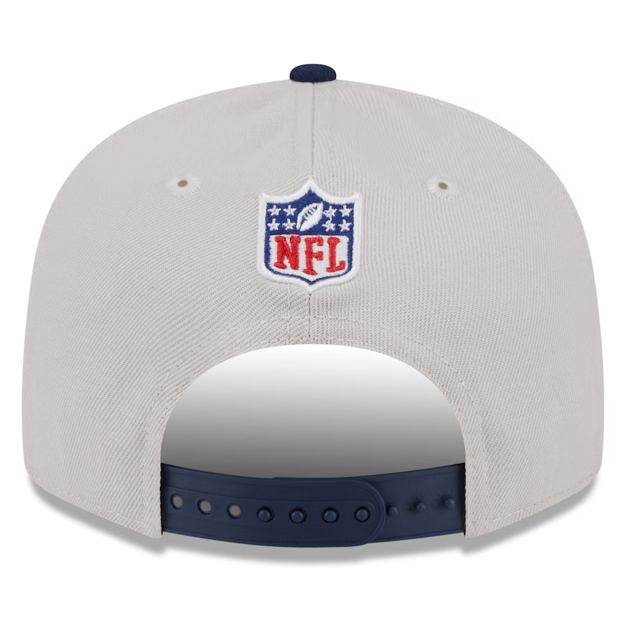 DALLAS COWBOYS 2024 NFL SIDELINE HISTORIC 9FIFTY SNAPBACK HAT - STONE/NAVY
