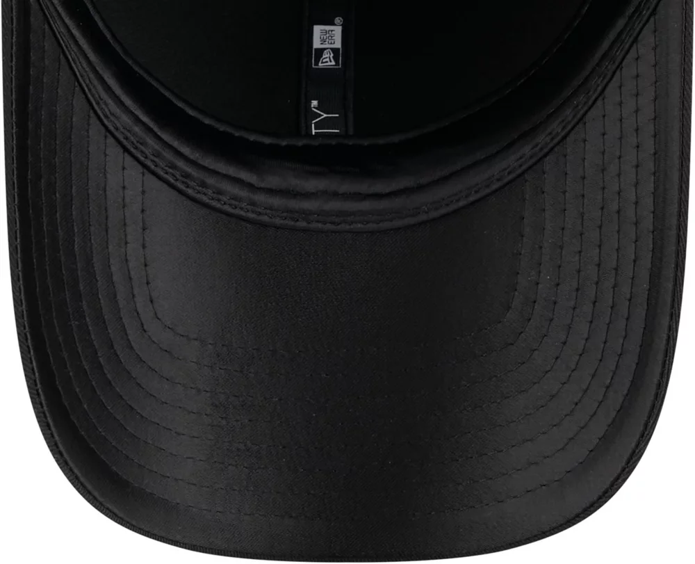 DALLAS COWBOYS WOMEN'S BADGE 9FORTY ADJUSTABLE HAT - BLACK/GOLD