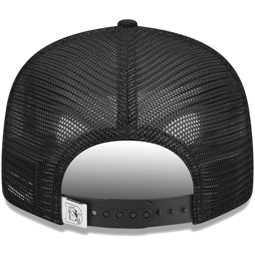 DENVER BRONCOS RETRO EVERGREEN TRUCKER 9FIFTY SNAPBACK HAT - BLACK/WHITE