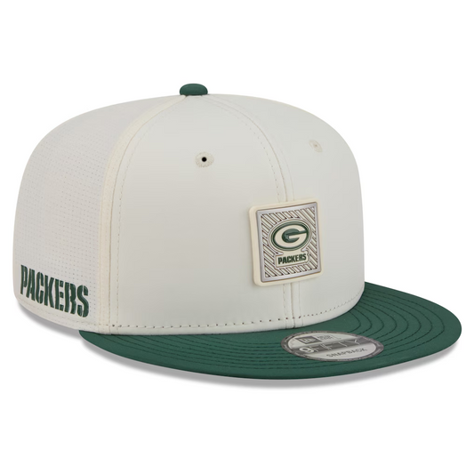 GREEN BAY PACKERS 2026 NFL TRAINING CAMP 9FIFTY SNAPBACK HAT - CHROME WHITE/GREEN