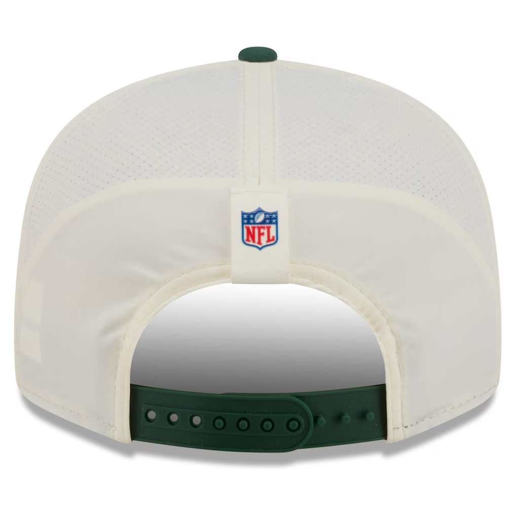 GREEN BAY PACKERS 2026 NFL TRAINING CAMP 9FIFTY SNAPBACK HAT - CHROME WHITE/GREEN