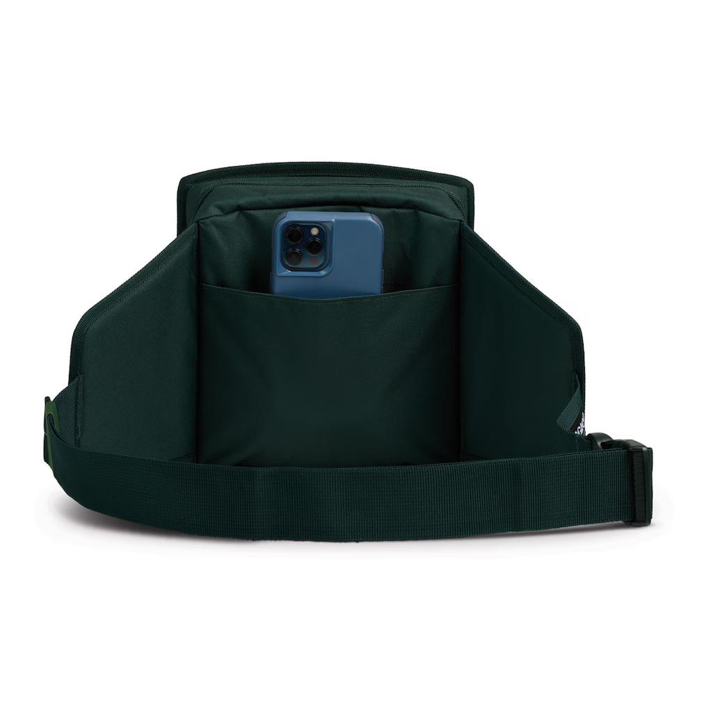 GREEN BAY PACKERS IGLOO WWE LEGACY BELT COOLER - GREEN