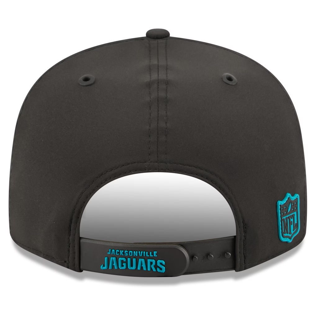 JACKSONVILLE JAGUARS 2026 NFL SIDELINE 9FIFTY SNAPBACK HAT - BLACK