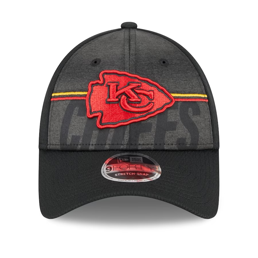 KANSAS CITY CHIEFS 2023 TRAINING CAMP 9FORTY STRETCH-SNAP ADJUSTABLE HAT