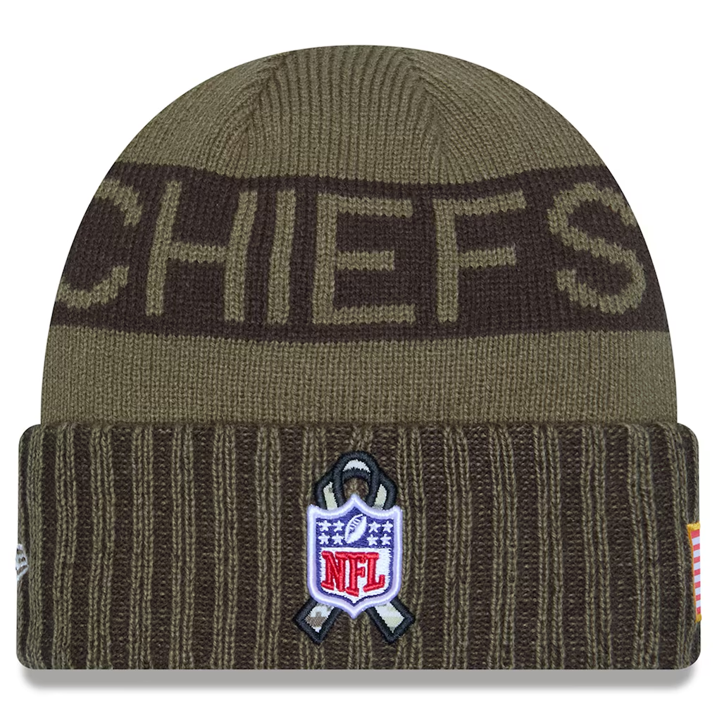 KANSAS CITY CHIEFS 2025 NFL SALUTE TO SERVICE CUFFED KNIT BEANIE - DARK GREEN