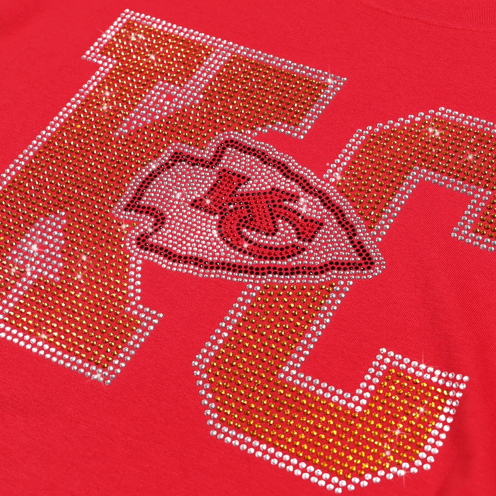 KANSAS CITY CHIEFS WOMEN'S FOCO RHINESTONE LOGO CROP TOP T-SHIRT - RED