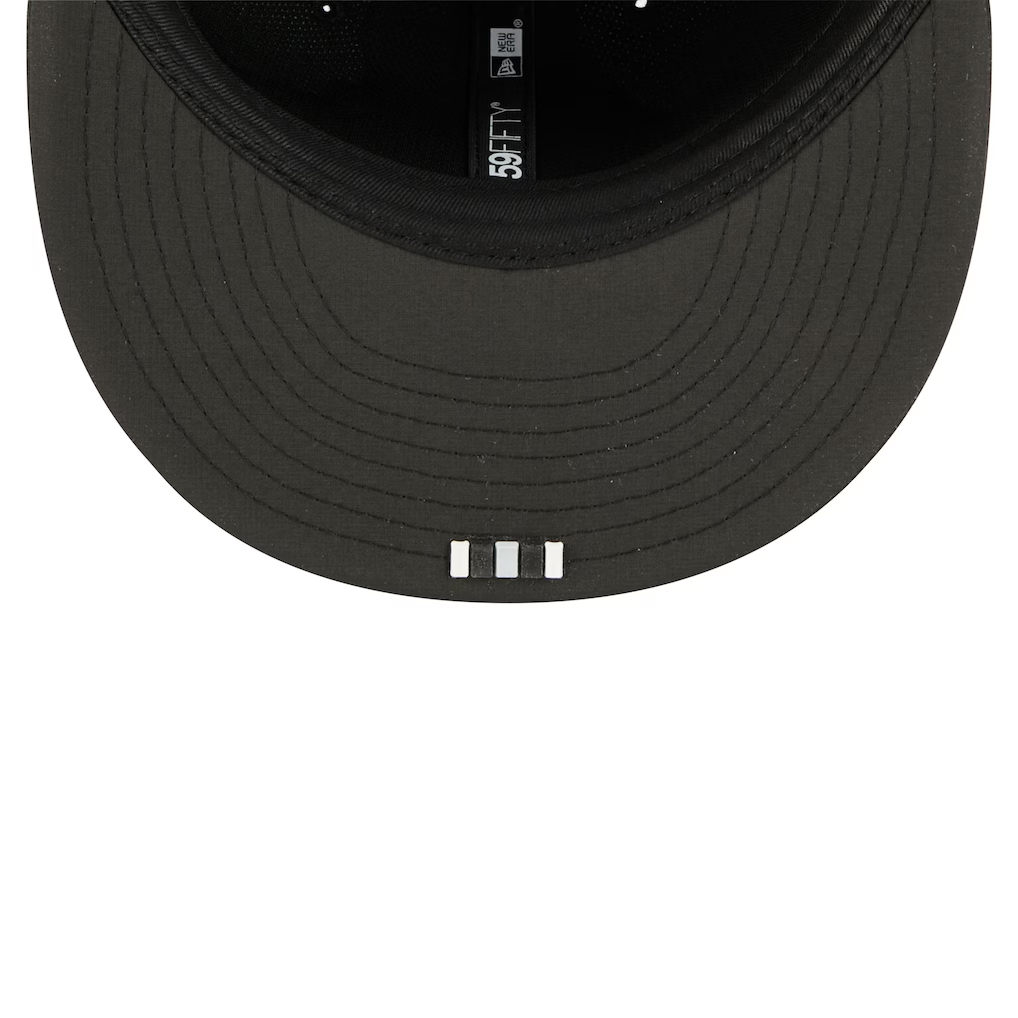 LAS VEGAS RAIDERS 2025 NFL SIDELINE RETRO 59FIFTY FITTED HAT - BLACK