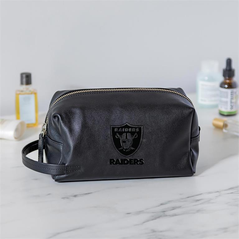 LAS VEGAS RAIDERS EMBOSSED TOILETRY BAG - BLACK