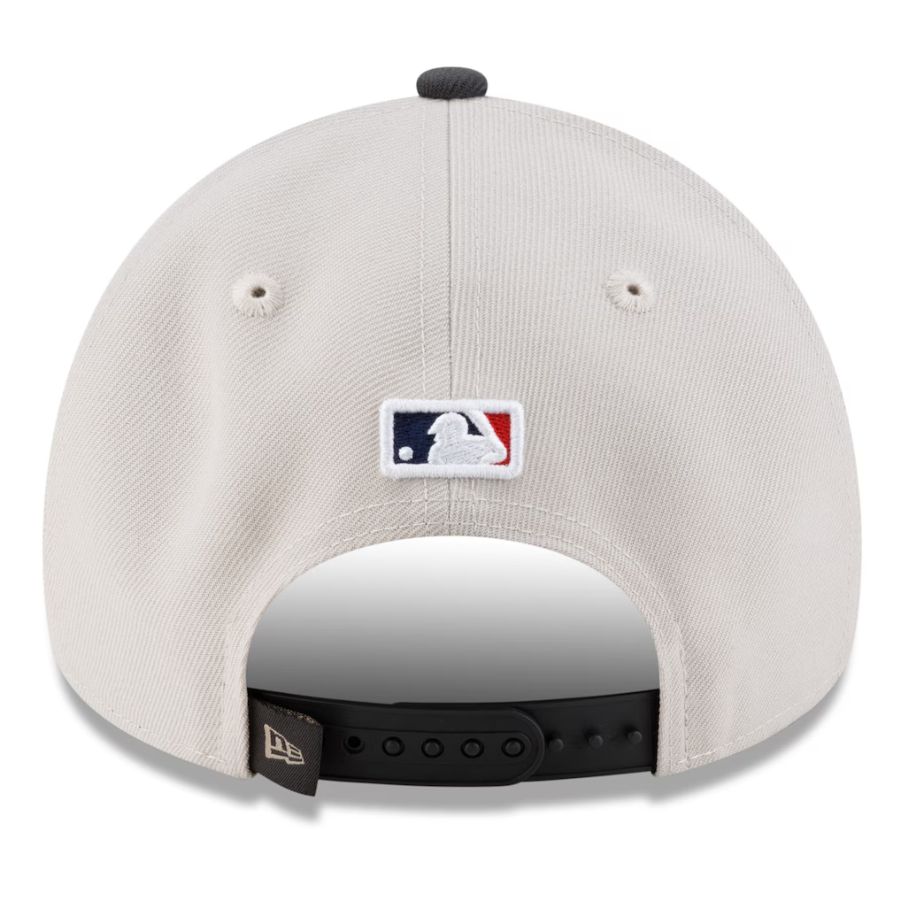 LOS ANGELES DODGERS 2025 MLB WORLD SERIES CHAMPIONS LOCKER ROOM 9FORTY A-FRAME SNAPBACK HAT - CREAM/CHARCOAL