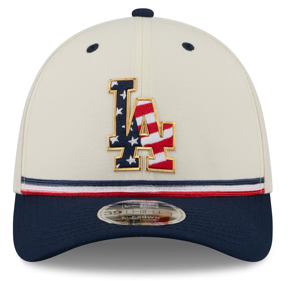 LOS ANGELES DODGERS 2026 MLB USA 250 4TH OF JULY 39THIRTY M-CROWN FLEX FIT HAT - CHROME WHITE/NAVY