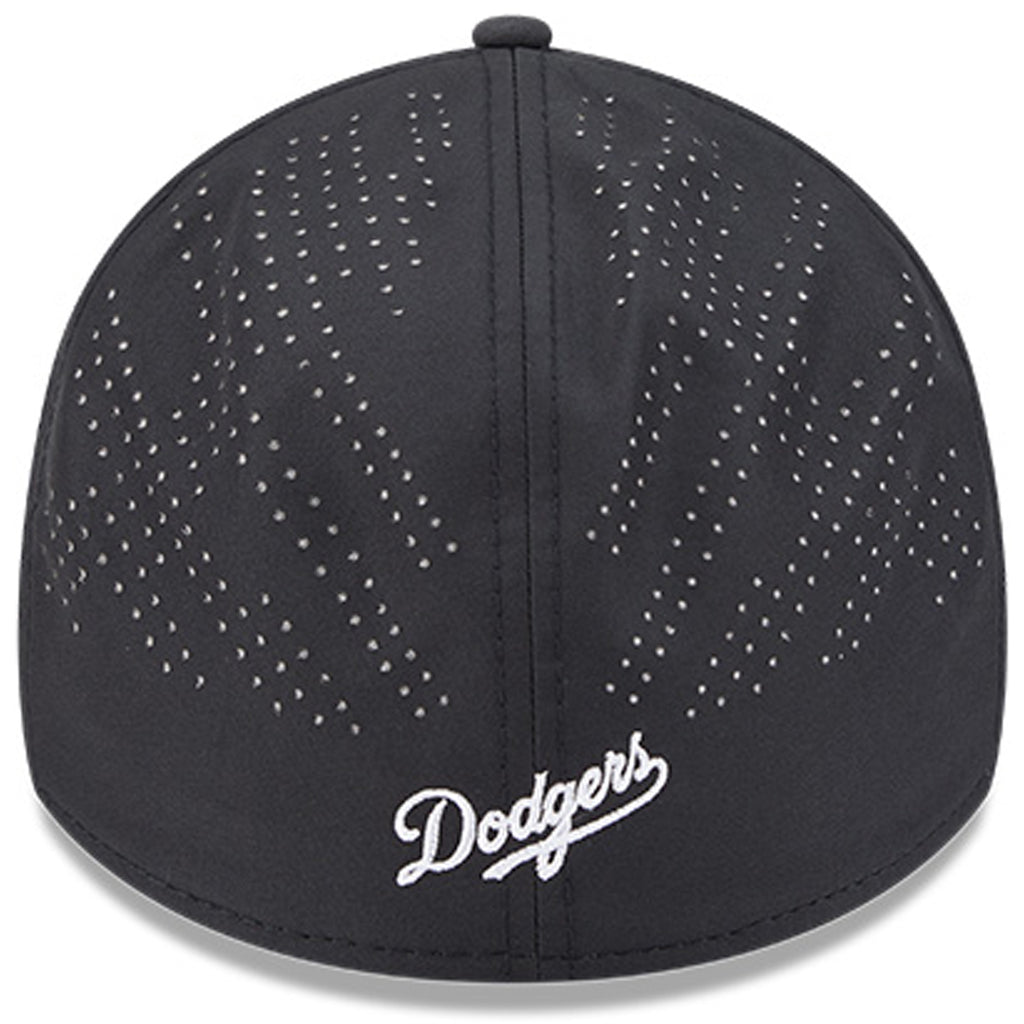 LOS ANGELES DODGERS BLACK NIGHT 39THIRTY FLEX FIT HAT - BLACK