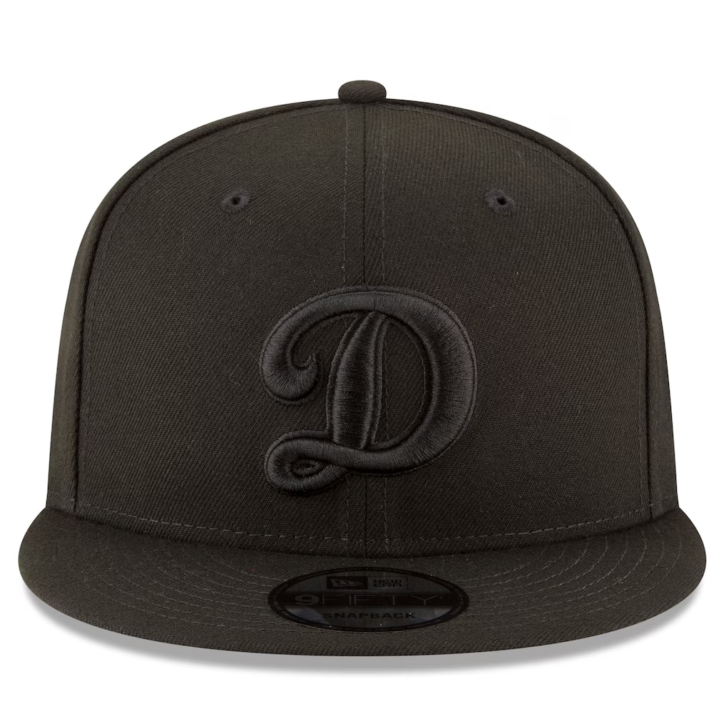 LOS ANGELES DODGERS 'D' 2025 WORLD SERIES CHAMPIONS SIDE PATCH 9FIFTY SNAPBACK HAT - BLACK/BLACK